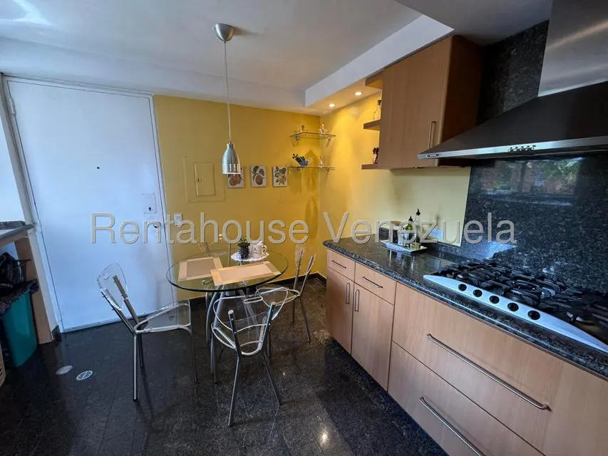Apartamento (1 Nivel) en Alquiler en Lomas de La Lagunita, Distrito Metropolitano - 3