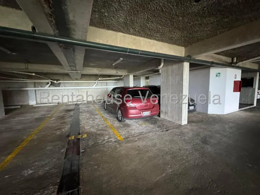 Apartamento (1 Nivel) en Alquiler en Lomas de La Lagunita, Distrito Metropolitano - 21