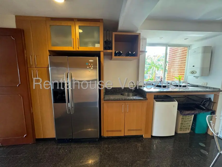 Apartamento (1 Nivel) en Alquiler en Lomas de La Lagunita, Distrito Metropolitano - 5