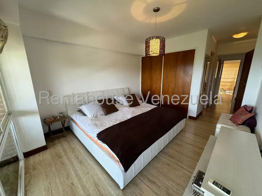 Apartamento (1 Nivel) en Alquiler en Lomas de La Lagunita, Distrito Metropolitano - 8