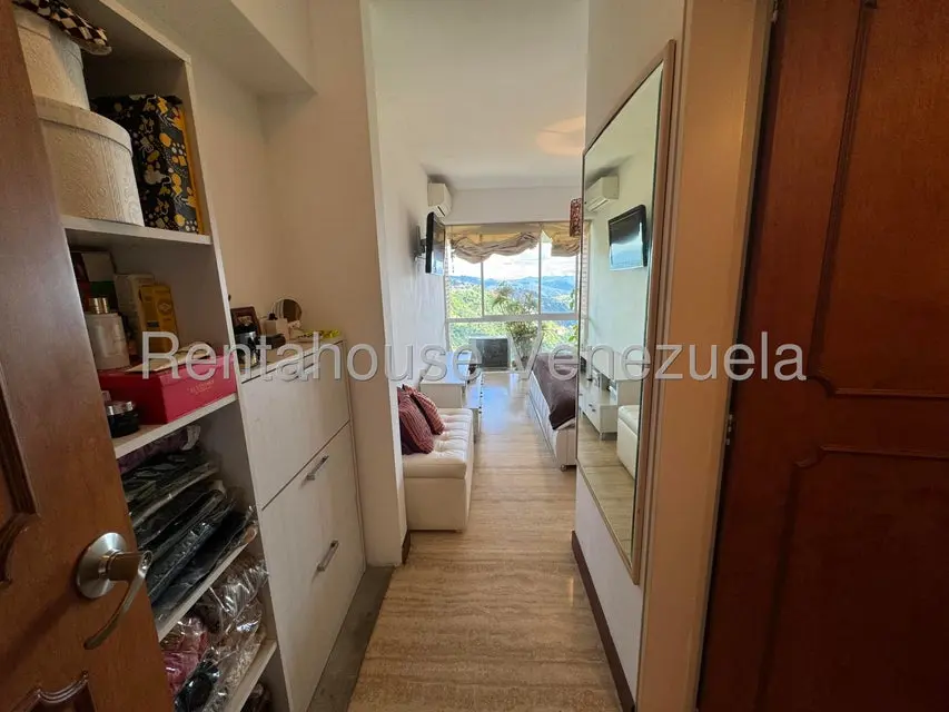 Apartamento (1 Nivel) en Alquiler en Lomas de La Lagunita, Distrito Metropolitano - 10