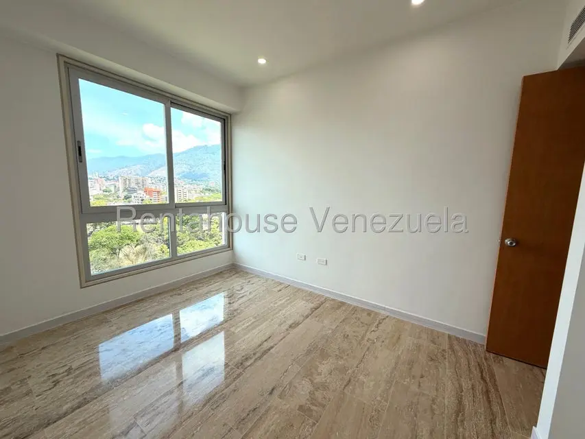Apartamento (1 Nivel) en Venta en Campo Alegre, Distrito Metropolitano - 17