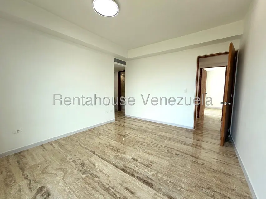 Apartamento (1 Nivel) en Venta en Campo Alegre, Distrito Metropolitano - 20