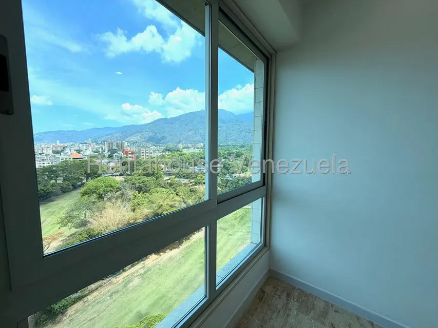 Apartamento (1 Nivel) en Venta en Campo Alegre, Distrito Metropolitano - 21