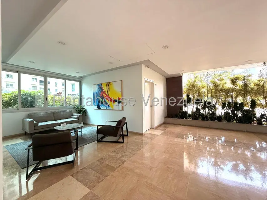 Apartamento (1 Nivel) en Venta en Campo Alegre, Distrito Metropolitano - 27