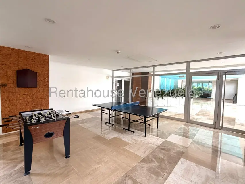 Apartamento (1 Nivel) en Venta en Campo Alegre, Distrito Metropolitano - 33