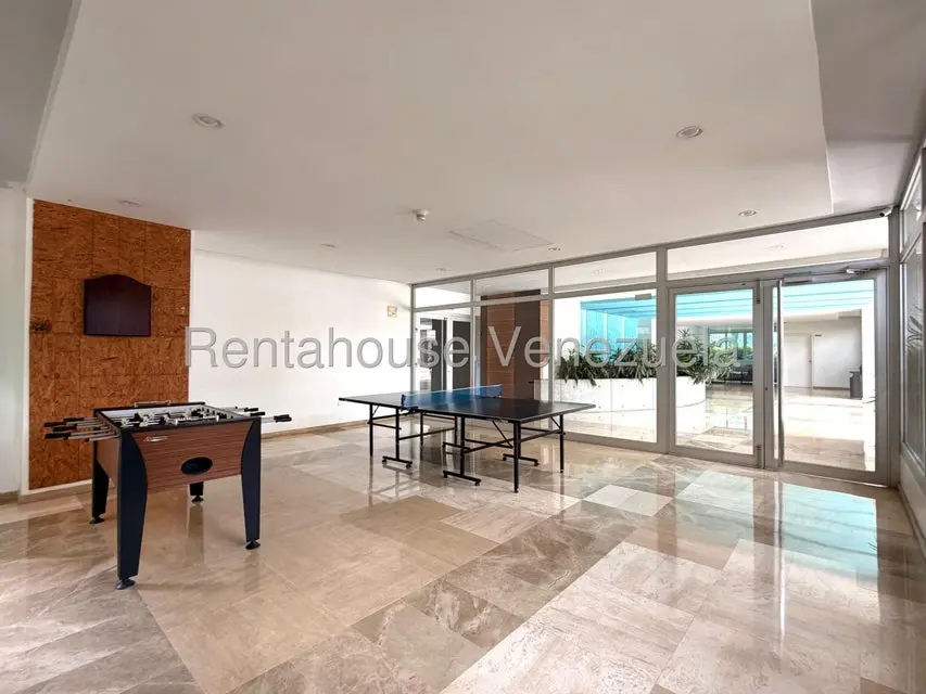 Apartamento (1 Nivel) en Venta en Campo Alegre, Distrito Metropolitano - 34