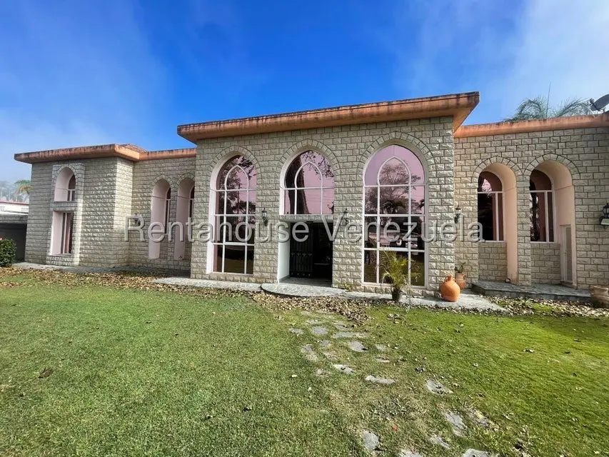 Casa (Duplex) en Venta en Avenida Principal Cecilio Acosta, Miranda - 21