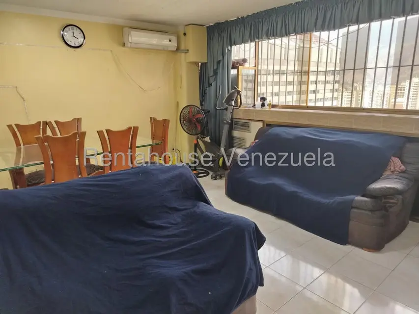 Apartamento (Duplex) en Venta en Parque Central, Distrito Metropolitano - 11