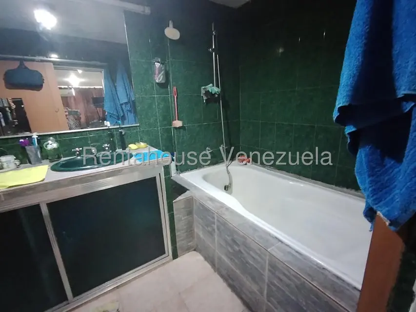 Apartamento (Duplex) en Venta en Parque Central, Distrito Metropolitano - 23