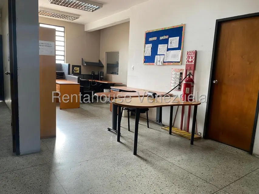 Comercial (Galpon - Deposito) en Alquiler en Zona Industrial, Carabobo - 11