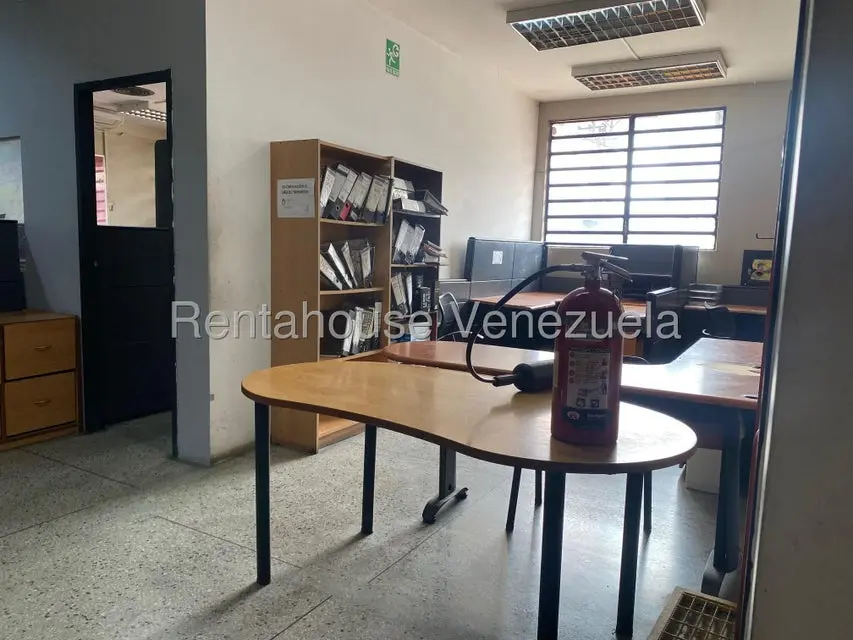 Comercial (Galpon - Deposito) en Alquiler en Zona Industrial, Carabobo - 15