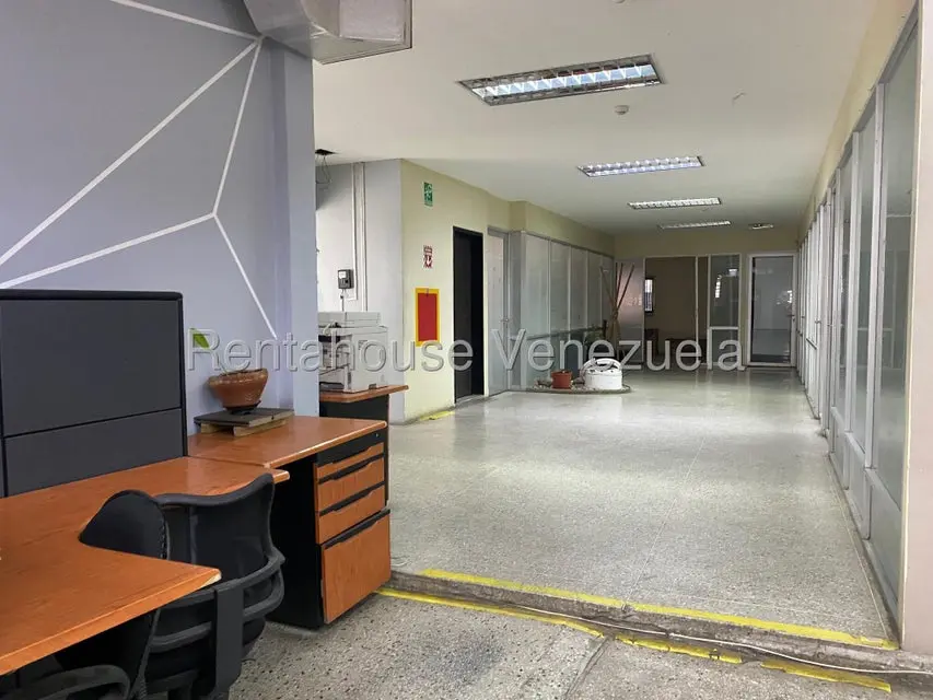 Comercial (Galpon - Deposito) en Alquiler en Zona Industrial, Carabobo - 10