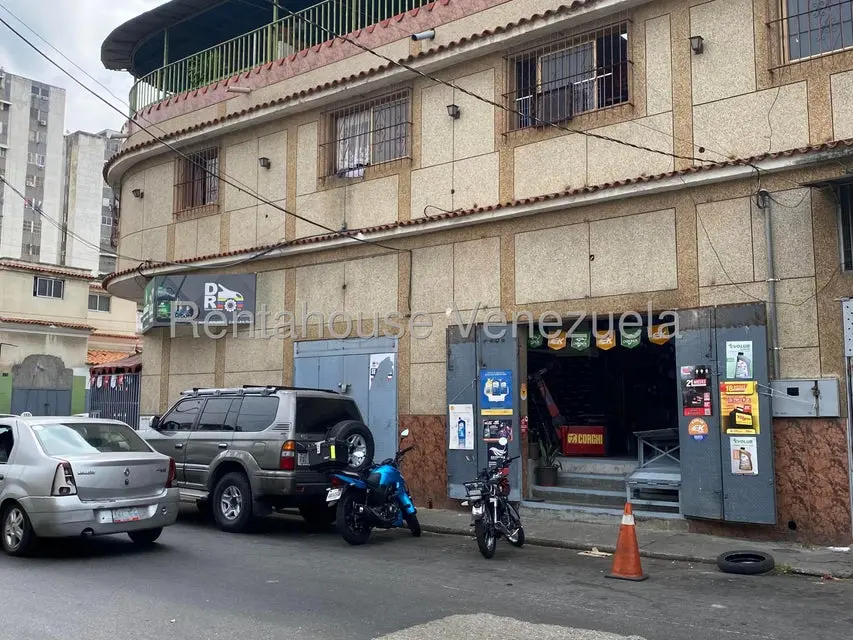 Comercial (Local Comercial) en Alquiler en Puente Hierro, Distrito Metropolitano - 25