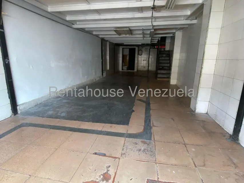 Comercial (Local Comercial) en Alquiler en Puente Hierro, Distrito Metropolitano - 5