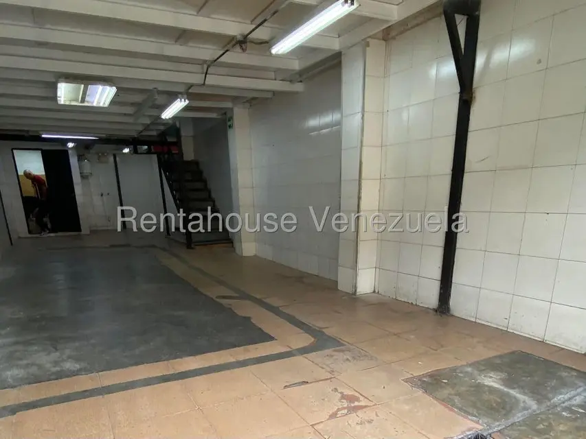 Comercial (Local Comercial) en Alquiler en Puente Hierro, Distrito Metropolitano - 7