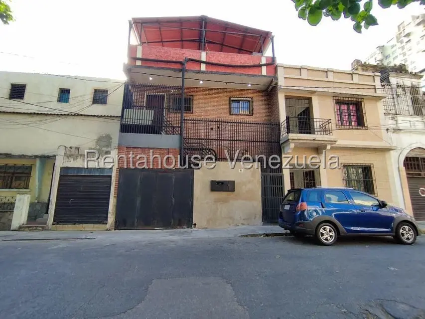 Casa (Multipes Niveles) en Venta en Parroquia San Agustin, Distrito Metropolitano
