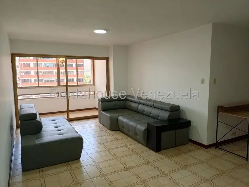 Apartamento (1 Nivel) en Alquiler en La California Norte, Distrito Metropolitano - 2
