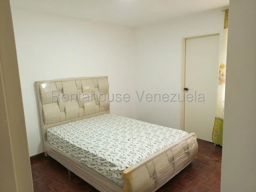 Apartamento (1 Nivel) en Alquiler en La California Norte, Distrito Metropolitano - 9
