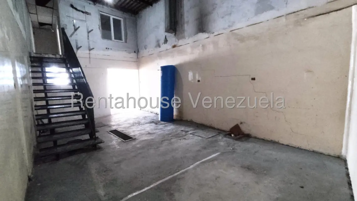 Comercial (Local Comercial) en Alquiler en Parroquia Concepcion, Lara - 12