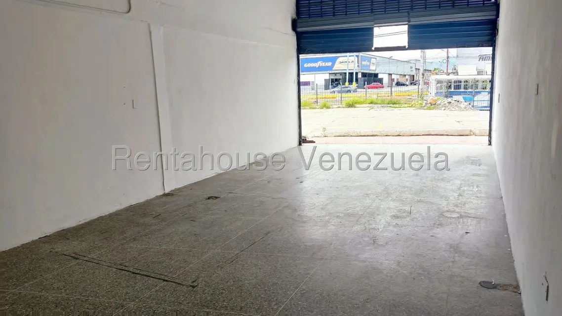 Comercial (Local Comercial) en Alquiler en Parroquia Concepcion, Lara - 16