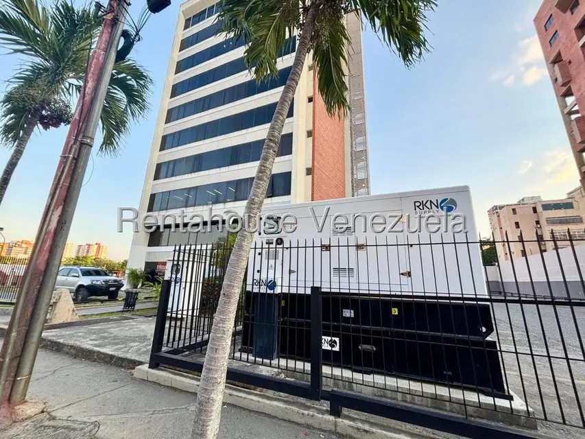 Comercial (Oficina) en Alquiler en Del Este, Lara - 2