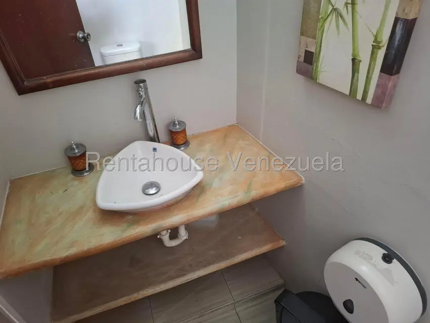 Comercial (Oficina) en Alquiler en Del Este, Lara - 14