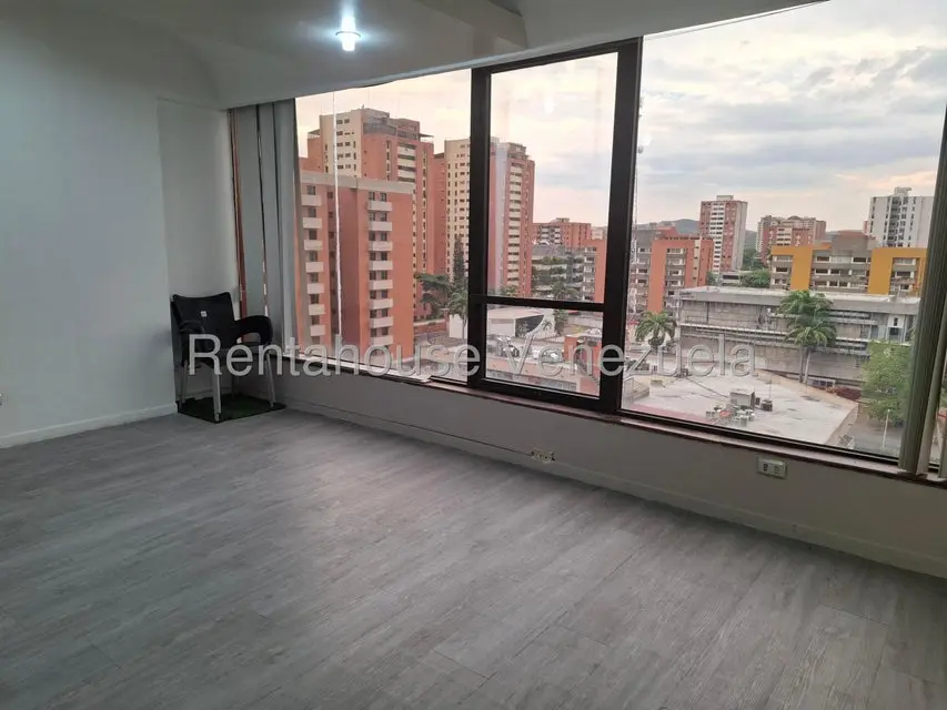 Comercial (Oficina) en Alquiler en Del Este, Lara - 18
