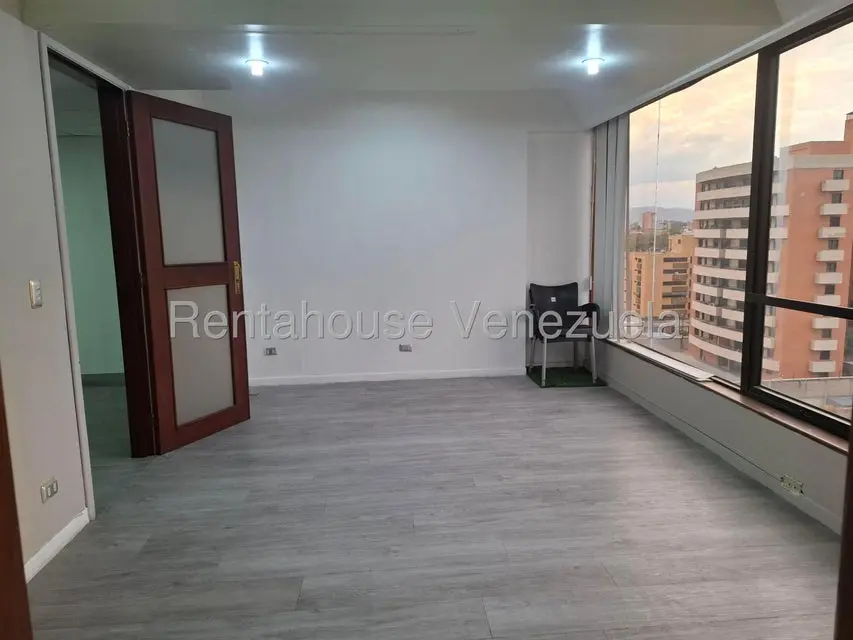 Comercial (Oficina) en Alquiler en Del Este, Lara - 19