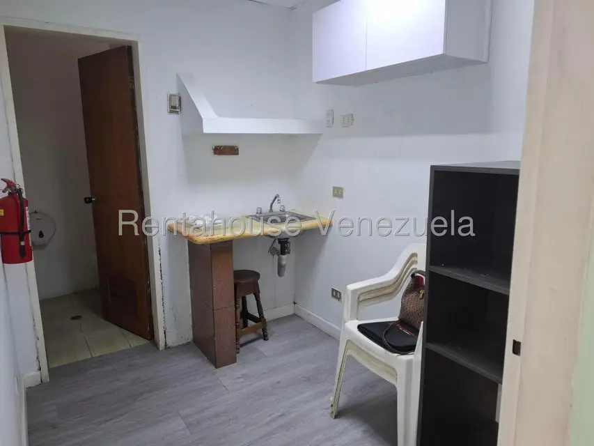 Comercial (Oficina) en Alquiler en Del Este, Lara - 20