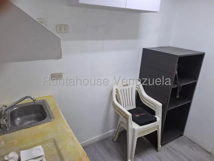 Comercial (Oficina) en Alquiler en Del Este, Lara - 21