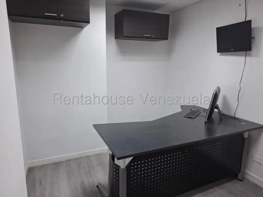 Comercial (Oficina) en Alquiler en Del Este, Lara - 7