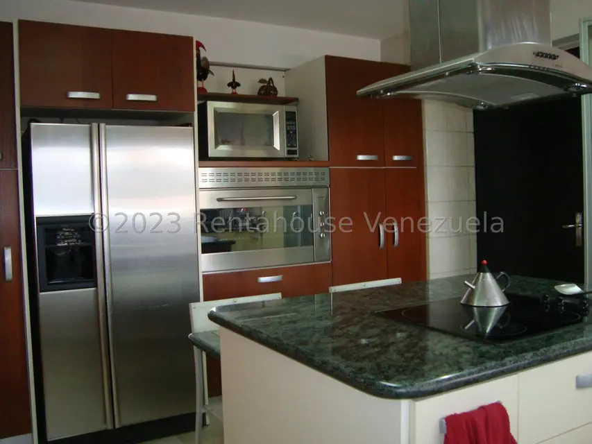 Apartamento (1 Nivel) en Alquiler en Campo Alegre, Distrito Metropolitano - 8