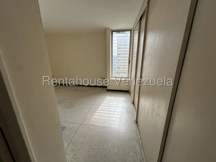Apartamento (1 Nivel) en Venta en La Florida, Distrito Metropolitano - 23