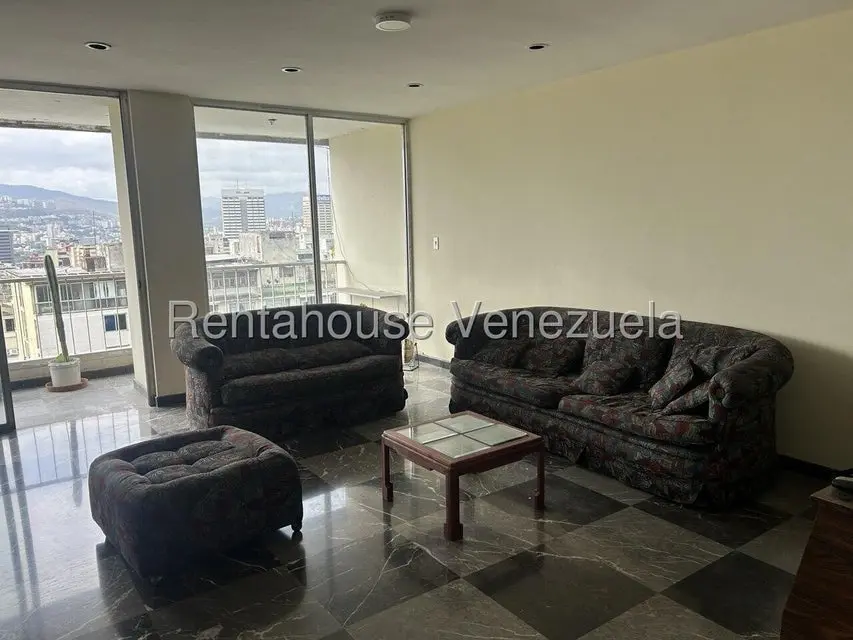 Apartamento (1 Nivel) en Venta en La Florida, Distrito Metropolitano - 6