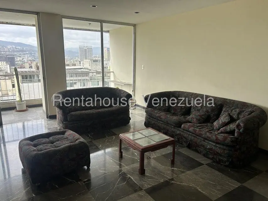 Apartamento (1 Nivel) en Venta en La Florida, Distrito Metropolitano - 7