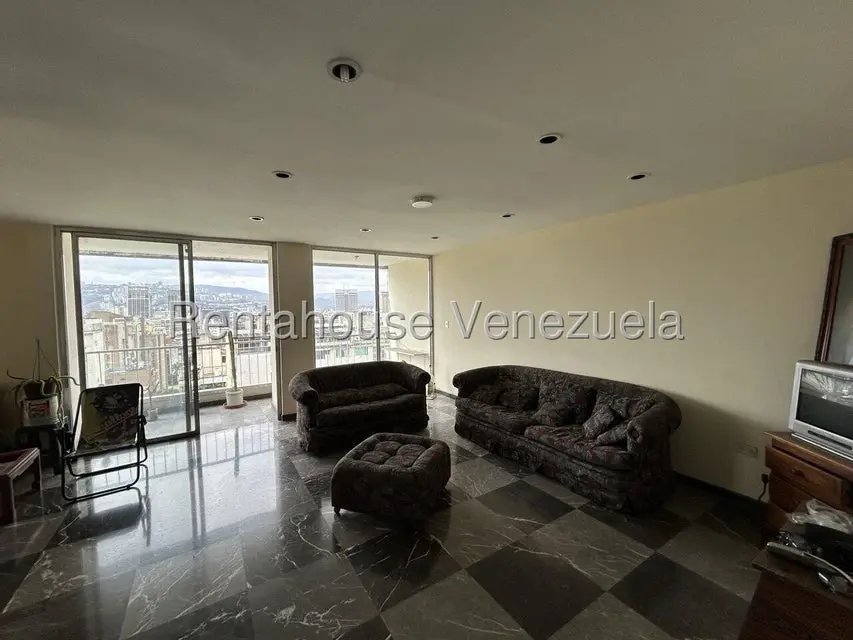 Apartamento (1 Nivel) en Venta en La Florida, Distrito Metropolitano - 8