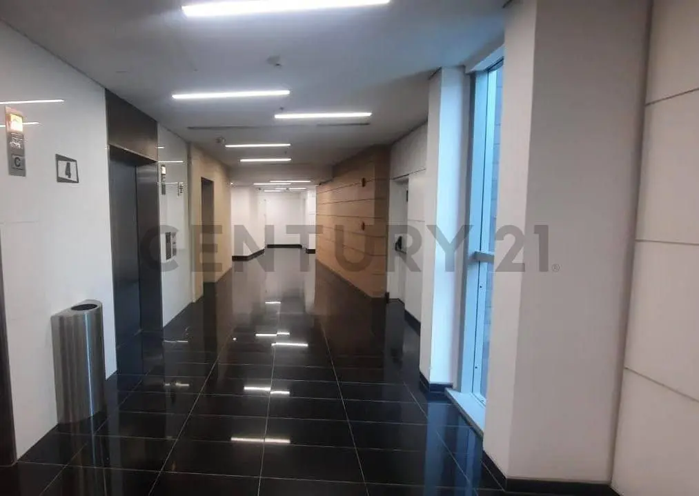 Oficina Elite a estrenar, Torre Luxor Las Mercedes. — 10