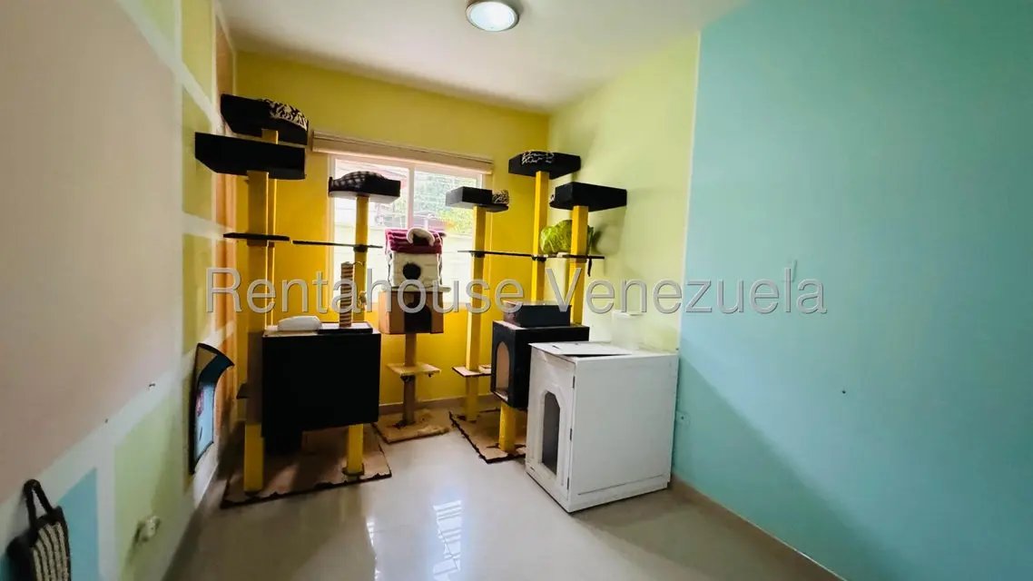 Casa (Multipes Niveles) en Venta en El Castaño (Zona Privada), Aragua - 15