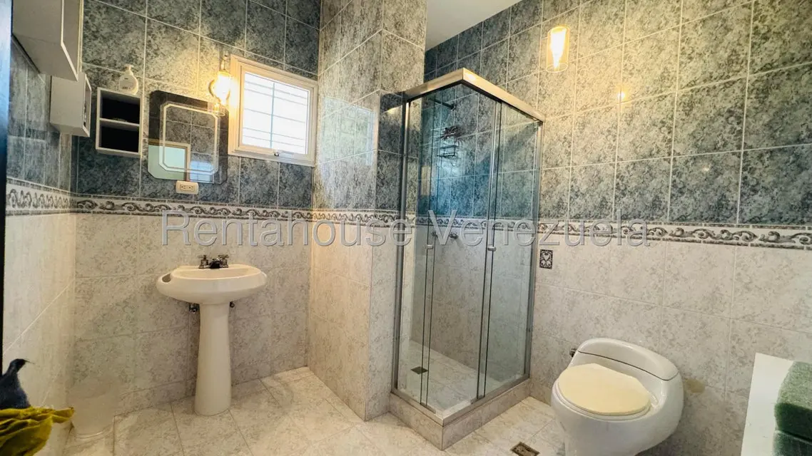 Casa (Multipes Niveles) en Venta en El Castaño (Zona Privada), Aragua - 18