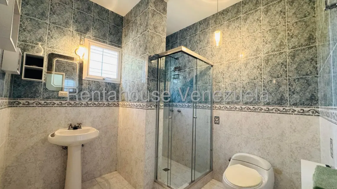 Casa (Multipes Niveles) en Venta en El Castaño (Zona Privada), Aragua - 20