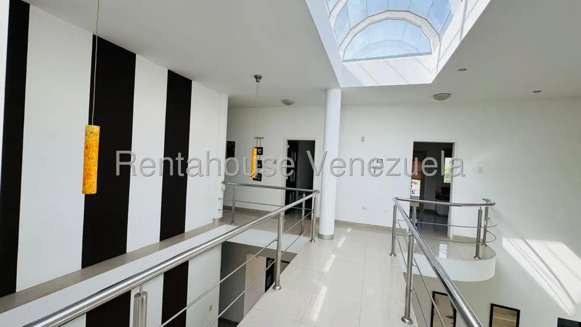 Casa (Multipes Niveles) en Venta en El Castaño (Zona Privada), Aragua - 28