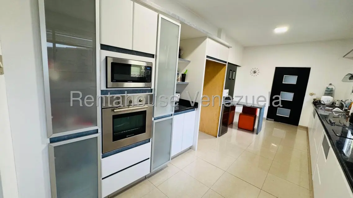 Casa (Multipes Niveles) en Venta en El Castaño (Zona Privada), Aragua - 4