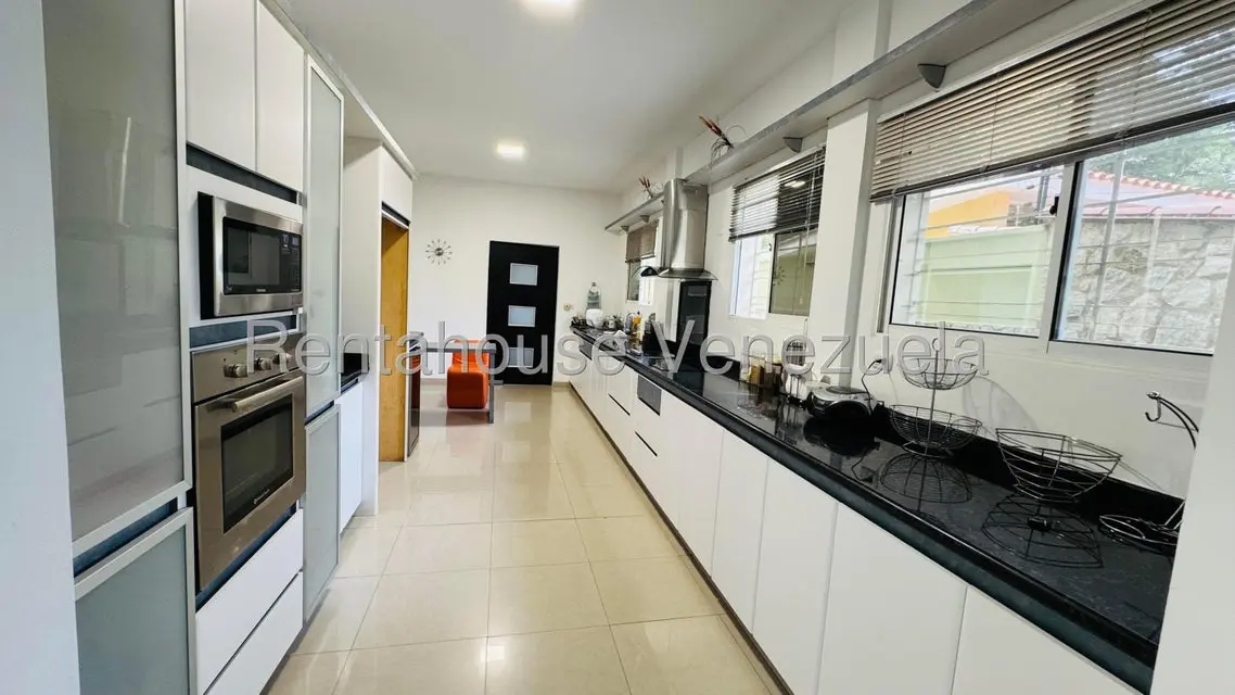 Casa (Multipes Niveles) en Venta en El Castaño (Zona Privada), Aragua - 5