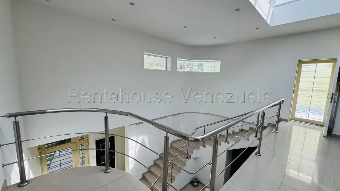 Casa (Multipes Niveles) en Venta en El Castaño (Zona Privada), Aragua - 10