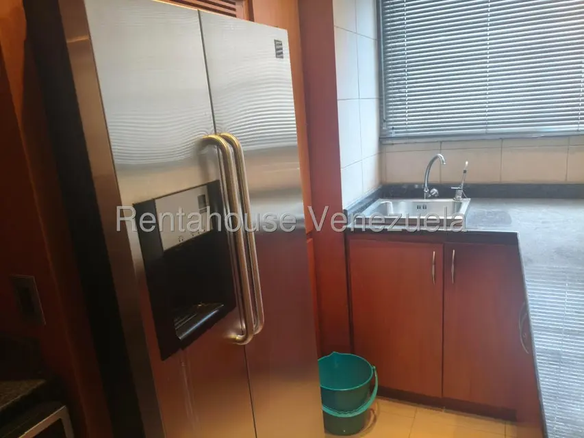 Apartamento (1 Nivel) en Alquiler en Terrazas del Avila, Distrito Metropolitano - 13