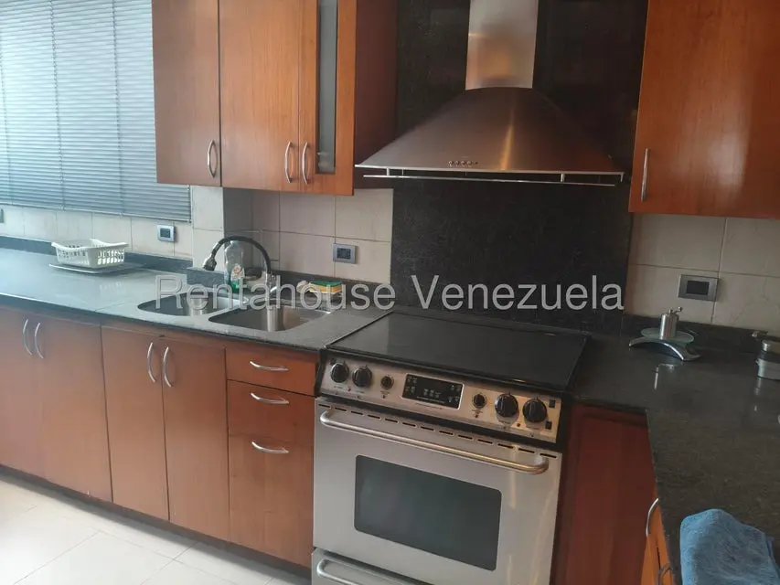 Apartamento (1 Nivel) en Alquiler en Terrazas del Avila, Distrito Metropolitano - 9