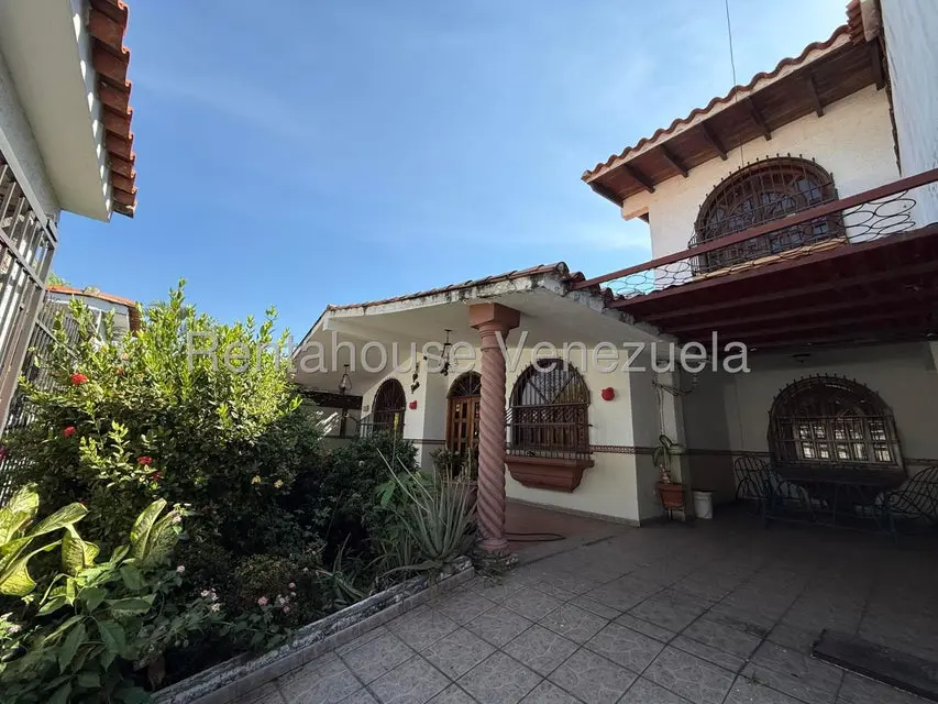 Casa (Duplex) en Venta en Los Overos, Aragua - 5