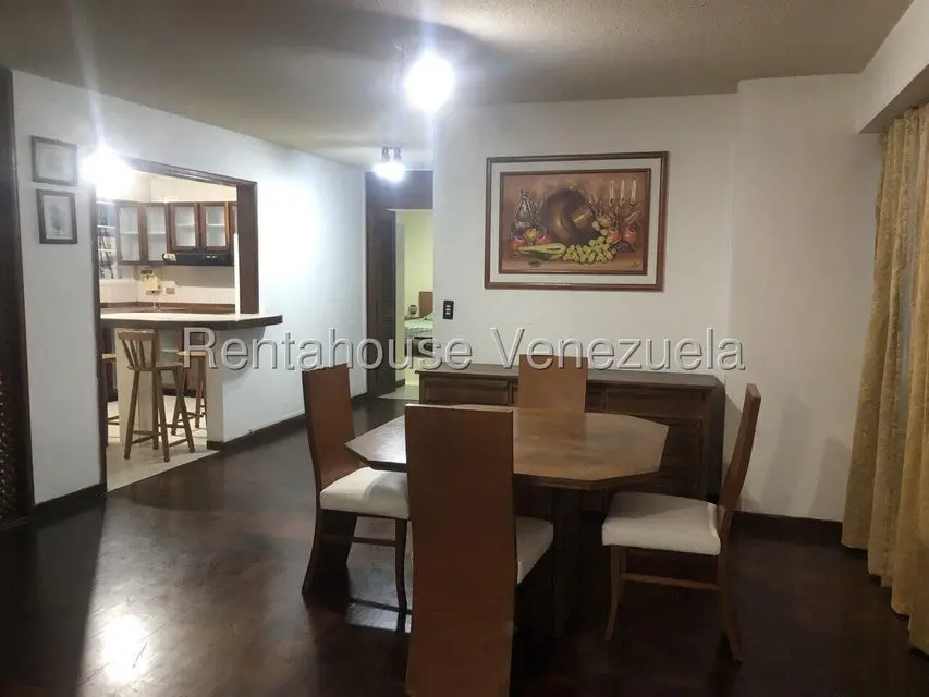 Apartamento (1 Nivel) en Alquiler en Santa Ines, Distrito Metropolitano - 3