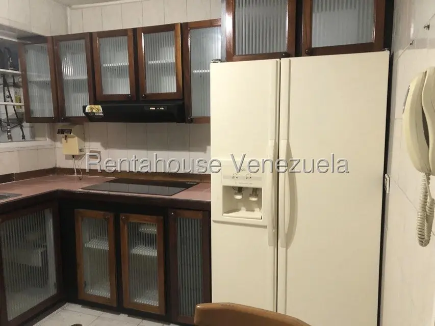 Apartamento (1 Nivel) en Alquiler en Santa Ines, Distrito Metropolitano - 8